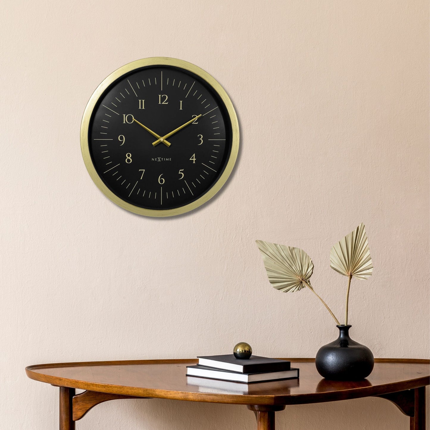 Wandklok 40cm-Zwart/Wit-Kunststof-NeXtime 'Galaxy'