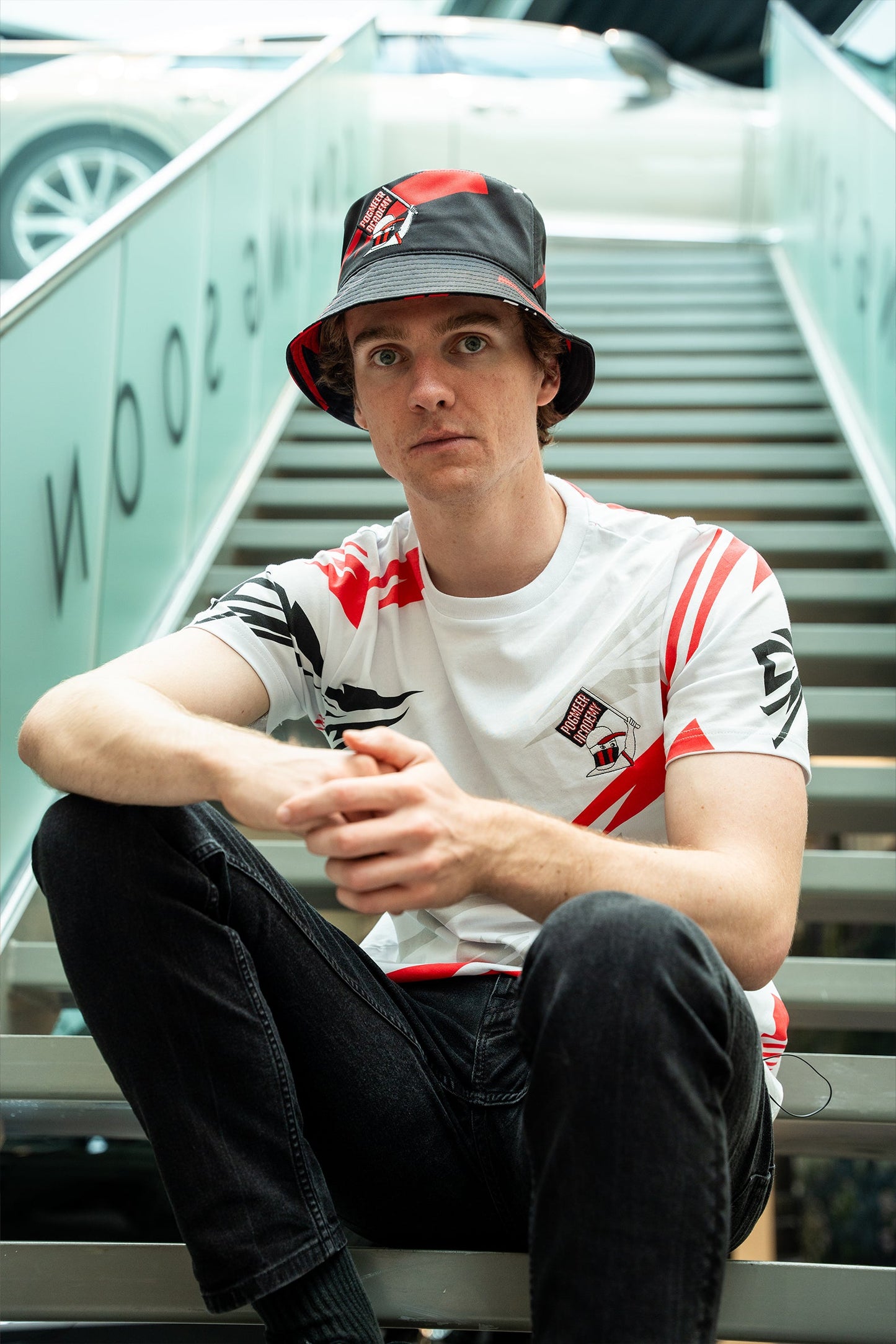 Bucket Hat - INDICATOR - Zwart