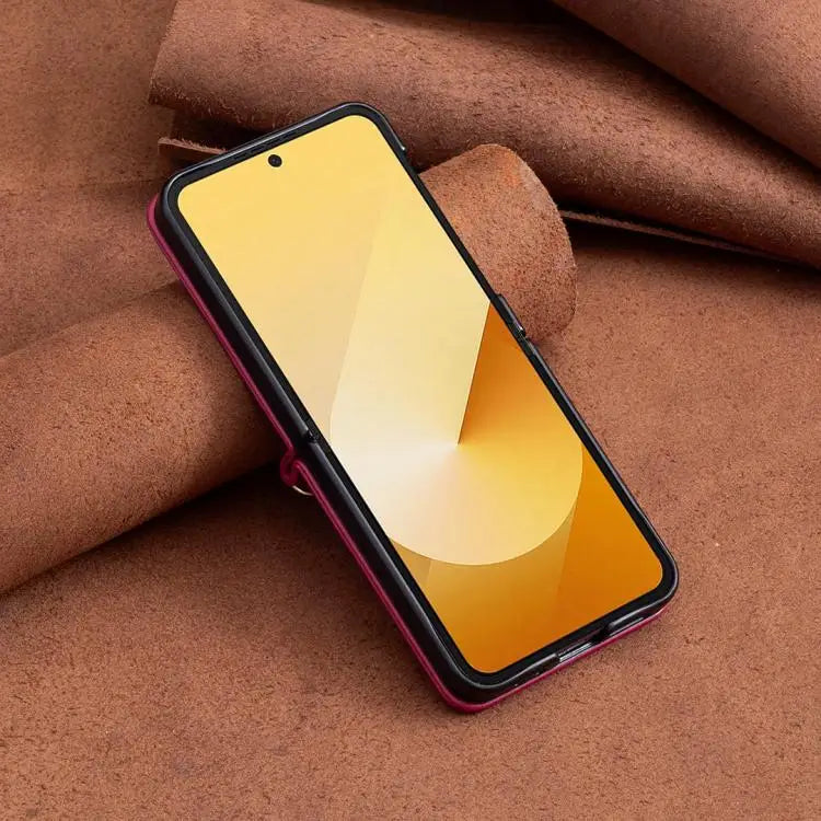 Voor Samsung Galaxy Z Flip7 V-vormig crossbody lanyard leren telefoonhoesje (rozerood)