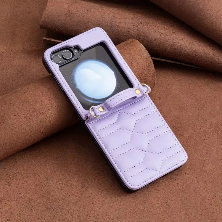 Voor Samsung Galaxy Z Flip7 V-vormig crossbody lanyard leren telefoonhoesje (paars)