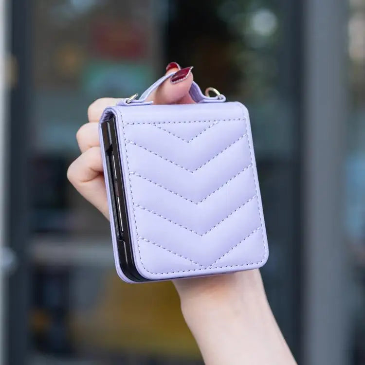 Voor Samsung Galaxy Z Flip7 Golfvormige Crossbody Lanyard Leren Telefoonhoesje (Paars)