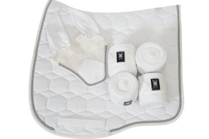 Wedstrijddekje wit met zilveren koord