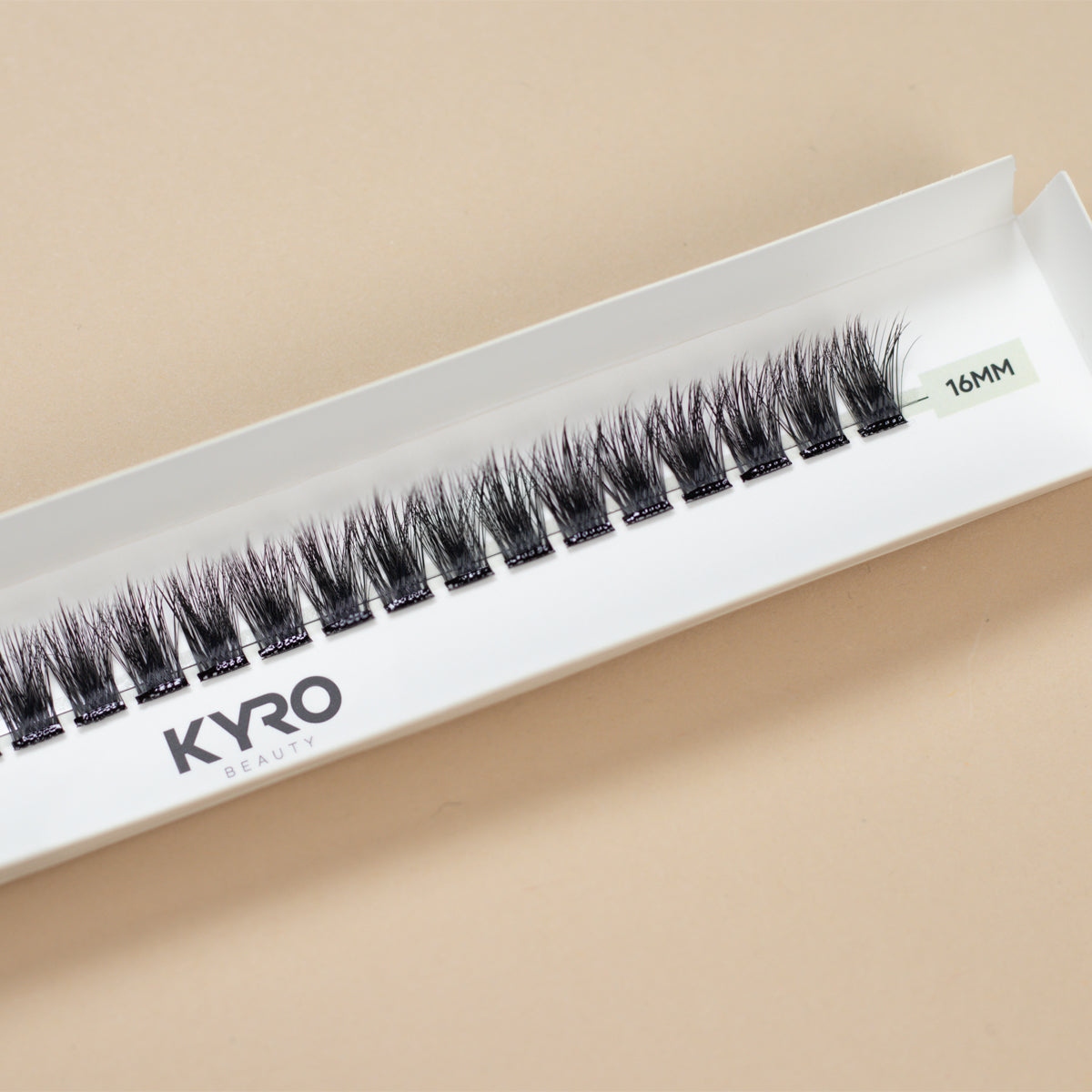 Single lashes (different lengths) | Mega Volume