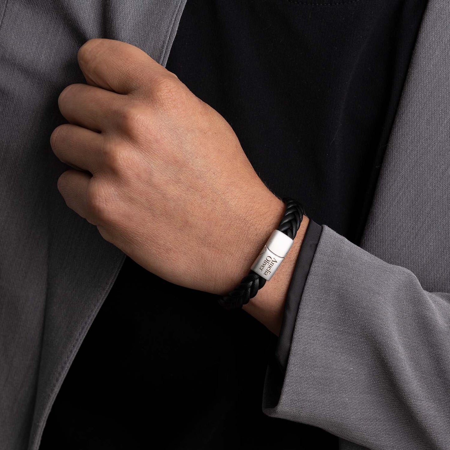 Axel mat zilveren armband