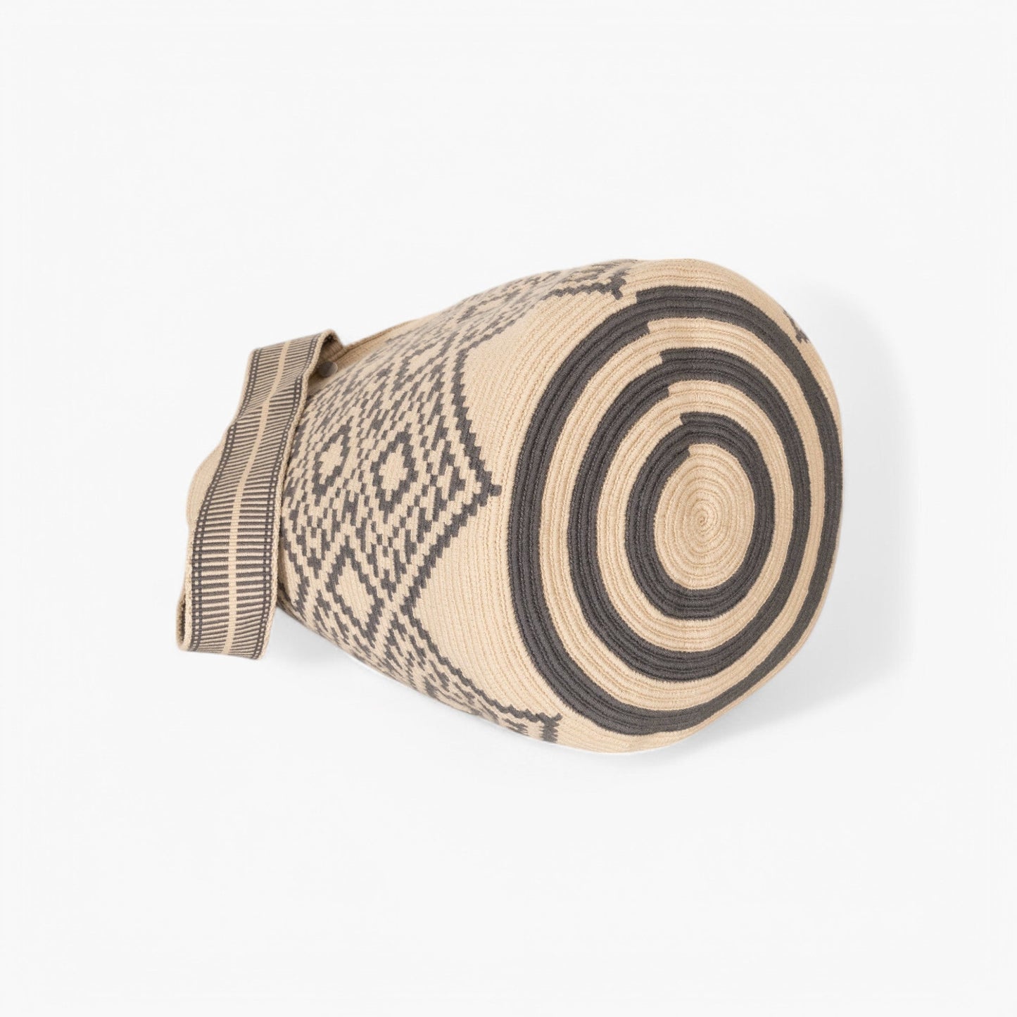 Geometrische ronde tas L | Staal