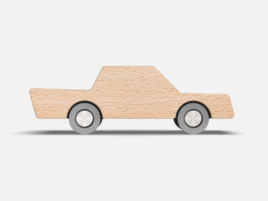 Back and Forth - or ‘heen en weer’ as we say in Dutch - is our handsome, quirky, little wooden toy car. Can’t tell the front from the back? Just leave it up to a child’s imagination, they’ll find their own way to drive Back and Forth! ‘Krijg nou het heen