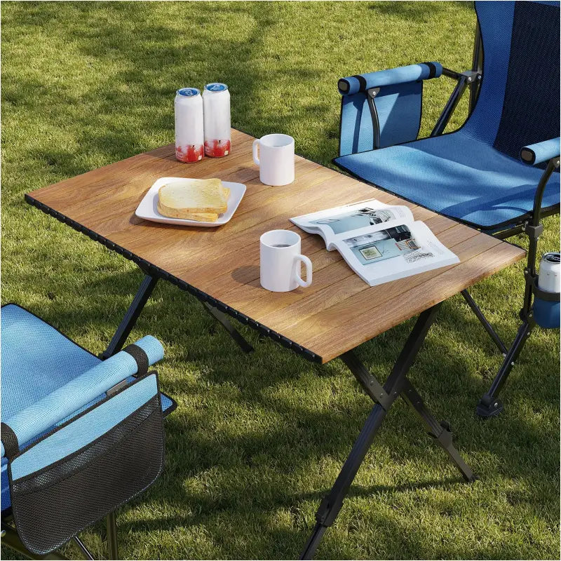 BukkitBow - Opvouwbare Campingtafel - Aluminium en Kunststof - Verstelbare Hoogte - 50 kg Draagvermogen - Houtlook