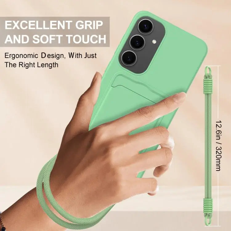 Voor Samsung Galaxy S25+ 5G Geïntegreerde Kaarthouder Effen Kleur Vloeibare Siliconen Telefoonhoes Gen2 met Korte Lanyard (Groen)