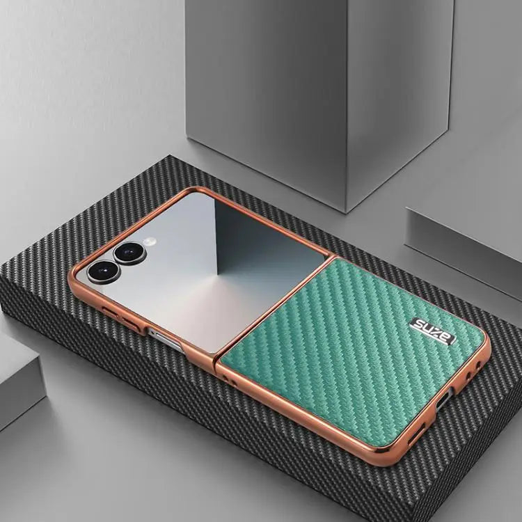 Voor Samsung Galaxy Z Flip7 5G AZNS gegalvaniseerde rand koolstofvezel textuur telefoonhoesje (groen)