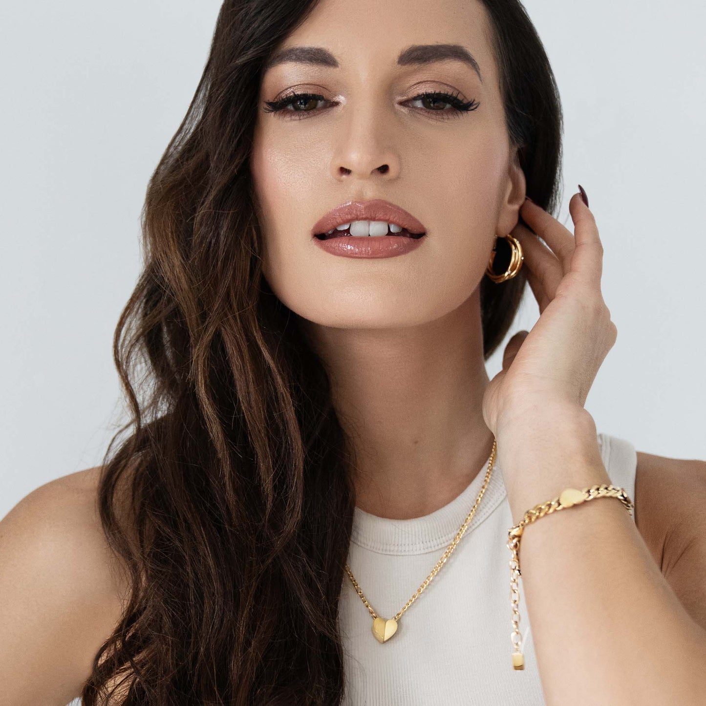 Luna stenen oorbel goud